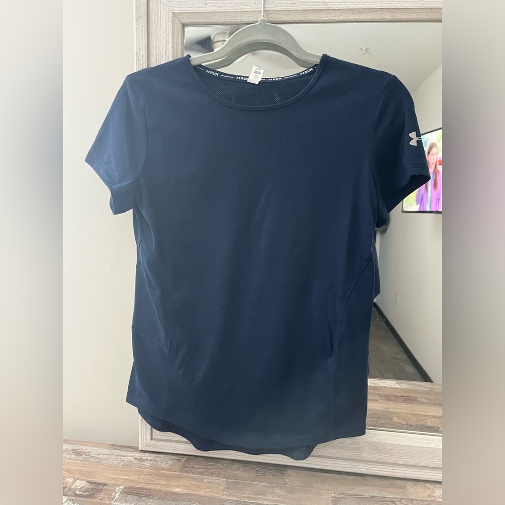 Under Armour Top